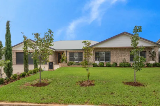 14 Oxford Street, Forbes, NSW 2871