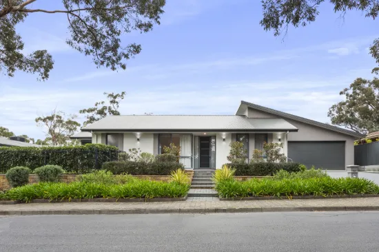 14 Parham Road, Eden Hills, SA 5050