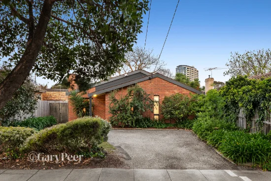 14 Park Crescent, Caulfield North, Vic 3161