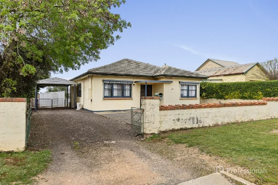 14 Pekin Road, Maryborough, Vic 3465