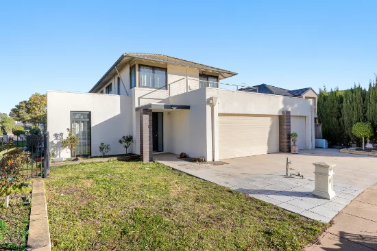 14 Pelican Point Road, Point Cook, Vic 3030