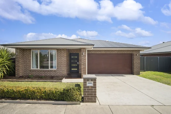 14 Pengelly Road, Lucas, Vic 3350