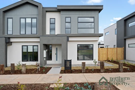 14 Prosecco Vis, Fraser Rise, Vic 3336