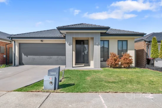 14 Raspberry Way, Kurunjang, Vic 3337 - For Rent