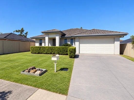 14 Regatta Way, Summerland Point, NSW 2259