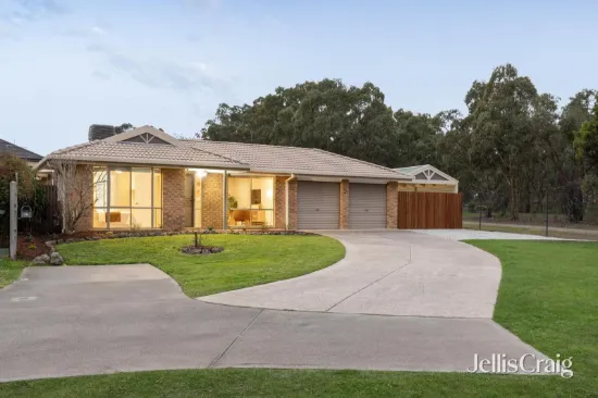 14 River Redgum Place, South Morang, Vic 3752