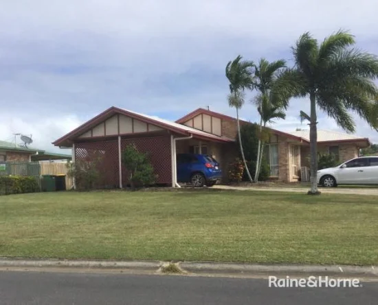 14 Sam Bezzina Drive, Beaconsfield, Qld 4740