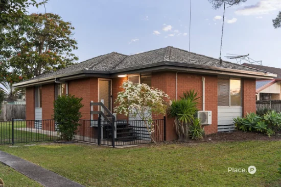 14 Simon Street, Deception Bay, Qld 4508
