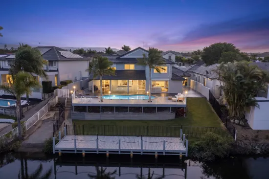 14 Staysail Crescent, Clear Island Waters, Qld 4226