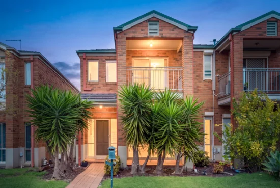 14 The Glades, Taylors Hill, Vic 3037 - For Sale