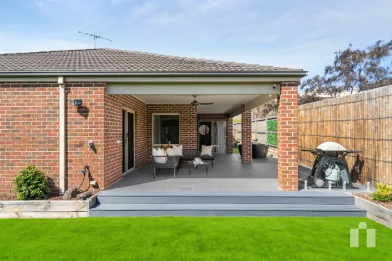 14 The Saddle, Doreen, Vic 3754-Image