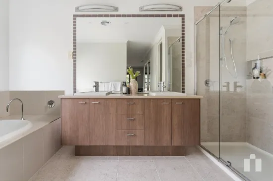 14 The Saddle, Doreen, Vic 3754-Image