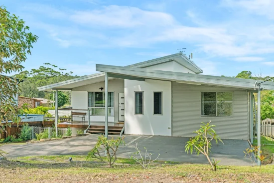 14 Torquay Drive, Lake Tabourie, NSW 2539