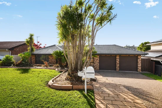 14 Torrens Place, Kearns, NSW 2558