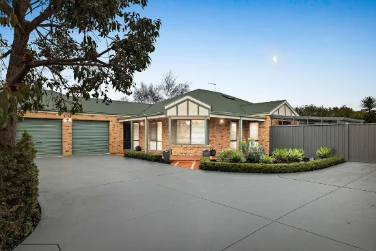 14 Traminer Drive, Mount Martha, Vic 3934