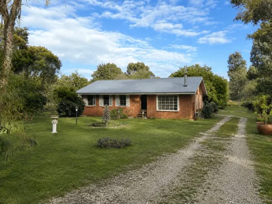 14 Trudgeons Road, Welshmans Reef, Vic 3462