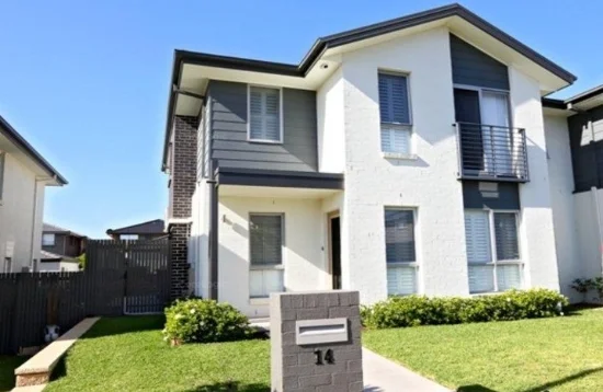 14 Truscott Ave, Middleton Grange, NSW 2171 - For Rent