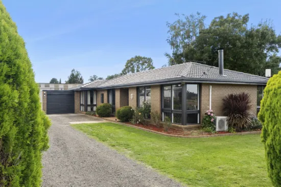 14 Tylden-Woodend Road, Tylden, Vic 3444