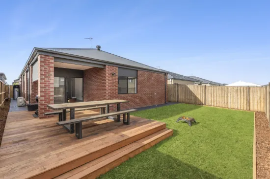 14 Ungud Way, Armstrong Creek, Vic 3217