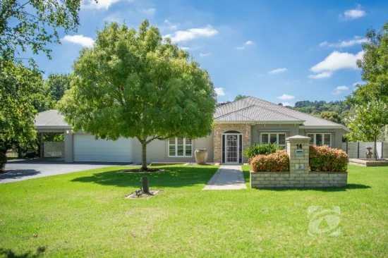 14 Valley Drive, Beaconsfield Upper, Vic 3808