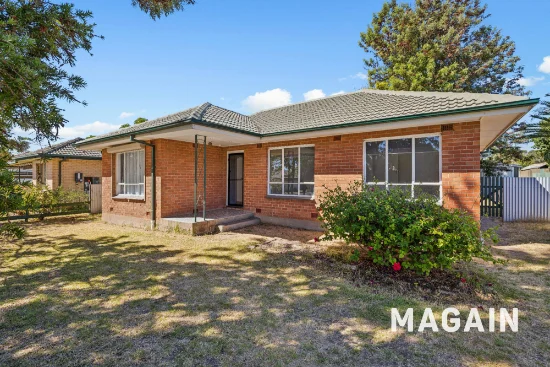 14 Warwick Grove, Morphett Vale, SA 5162