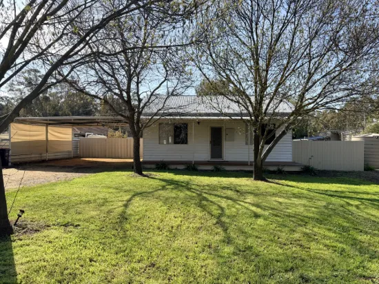 14 Watsons Lake Road, St Arnaud, Vic 3478