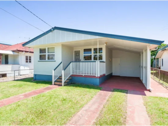 14 Westbrook Street, Woody Point, Qld 4019