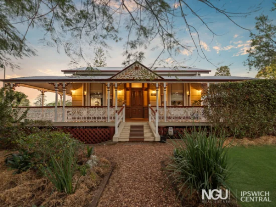 14 Whitehill Road, Newtown, Qld 4305