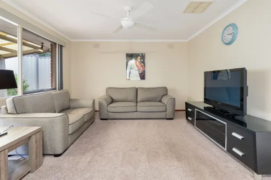 14 Whitley Crescent, Craigieburn, Vic 3064-Image