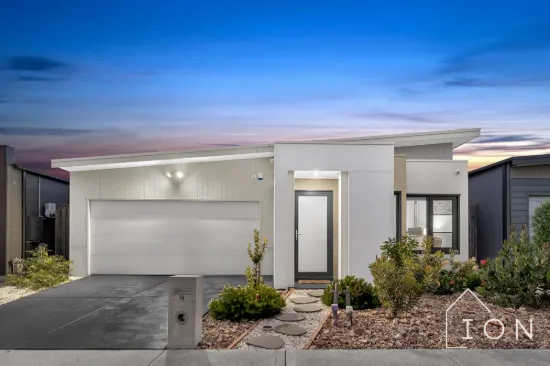 14 Xavier Way, Clyde North, Vic 3978