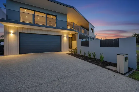 143 Barolin Esplanade, Coral Cove, Qld 4670