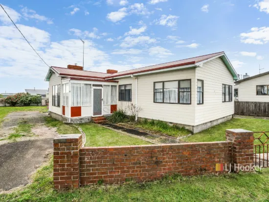 143 Main Street, Ulverstone, Tas 7315