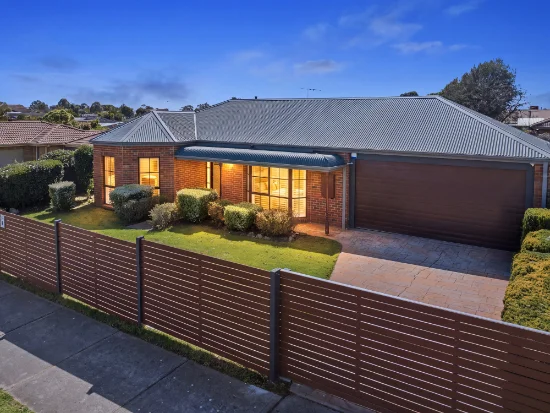 143 Maxwell Street, Mornington, Vic 3931