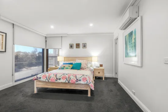 144 Nepean Highway, Seaford, Vic 3198-Image