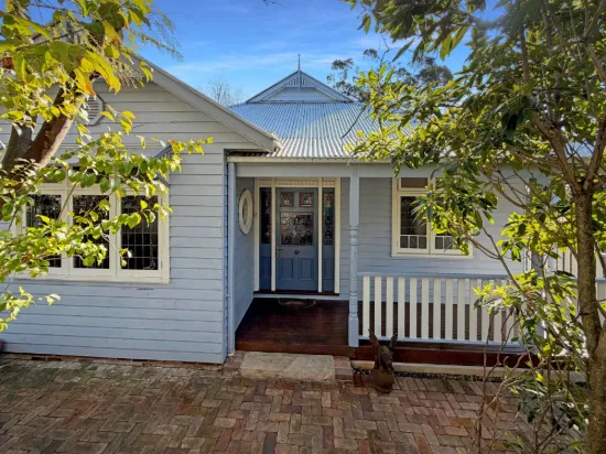 145  Great Western Highway, Hazelbrook, NSW 2779