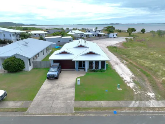 145 Ocean View Drive, Bowen, Qld 4805