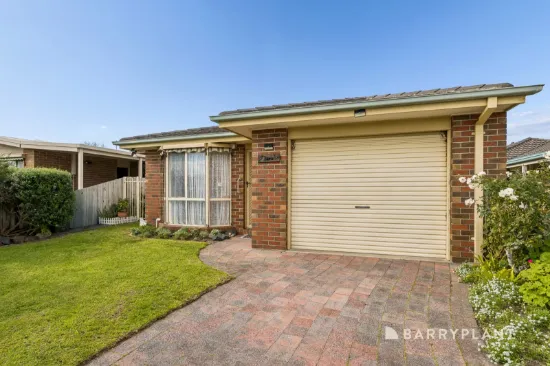 145 Third Avenue, Rosebud, Vic 3939
