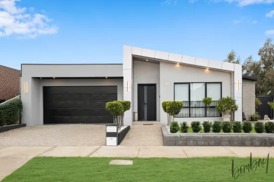 147 Blossom Drive, Greenvale, Vic 3059