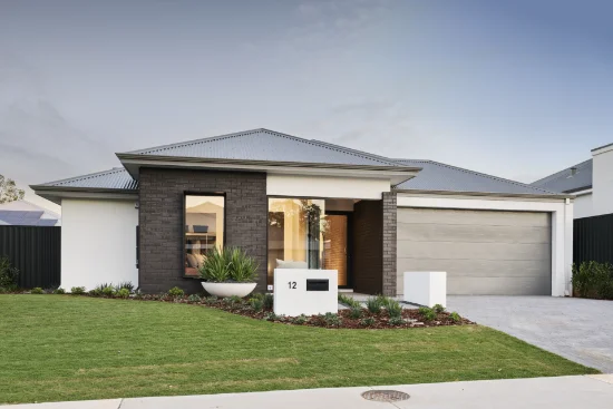 1484 Ocean Parade, Madora Bay, WA 6210