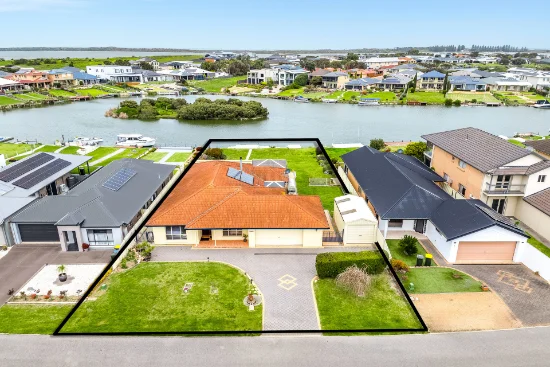 15-17 Britannia Parade, Hindmarsh Island, SA 5214
