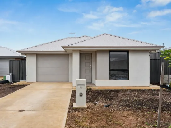 15 Anthony Court, Munno Para Downs, SA 5115