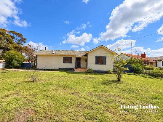 15 Aspland Street, Merredin, WA 6415
