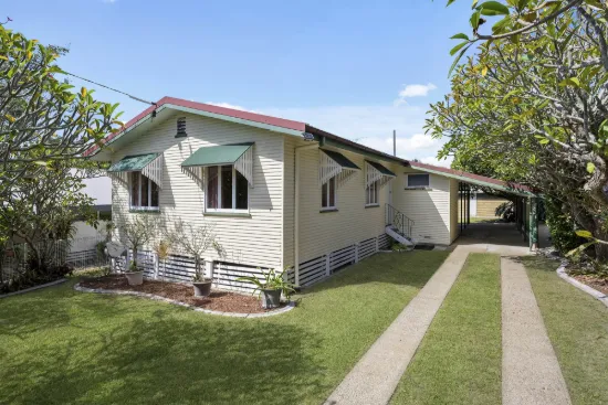 15 Astley Street, Wynnum West, Qld 4178