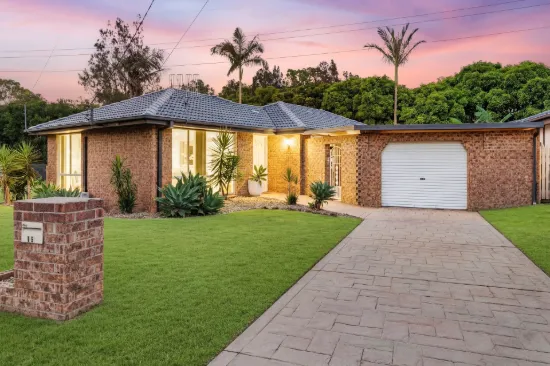 15 Banks Close, Bateau Bay, NSW 2261