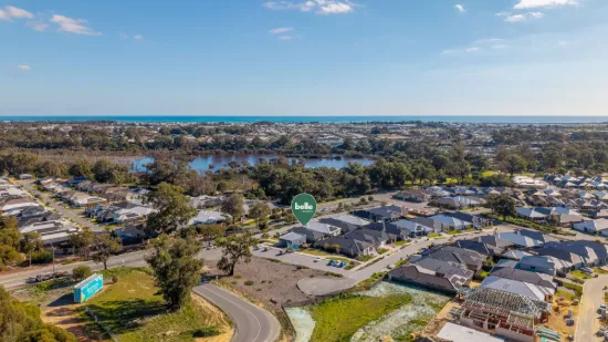 15 Barracoota Loop, Lakelands, WA 6180