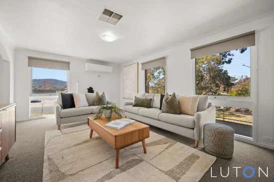 15 Bateman Street, Kambah, ACT 2902