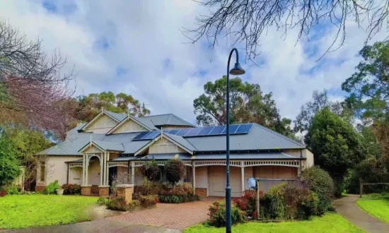 15 Beechwood Terrace, Ashwood, Vic 3147