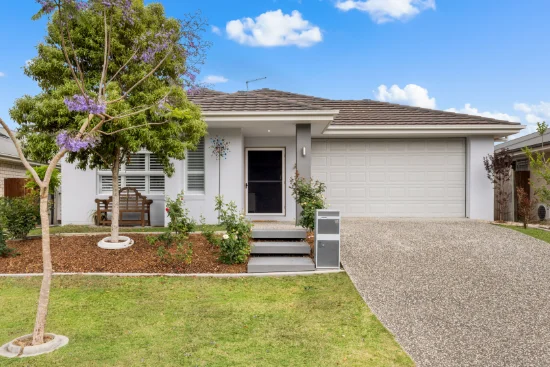 15 Birdwing Crescent, Flagstone, Qld 4280