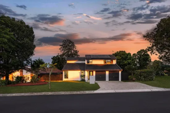 15 Boorala Crescent, Eight Mile Plains, Qld 4113