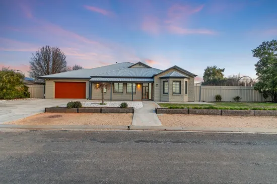 15 Boronia Circuit, Balaklava, SA 5461